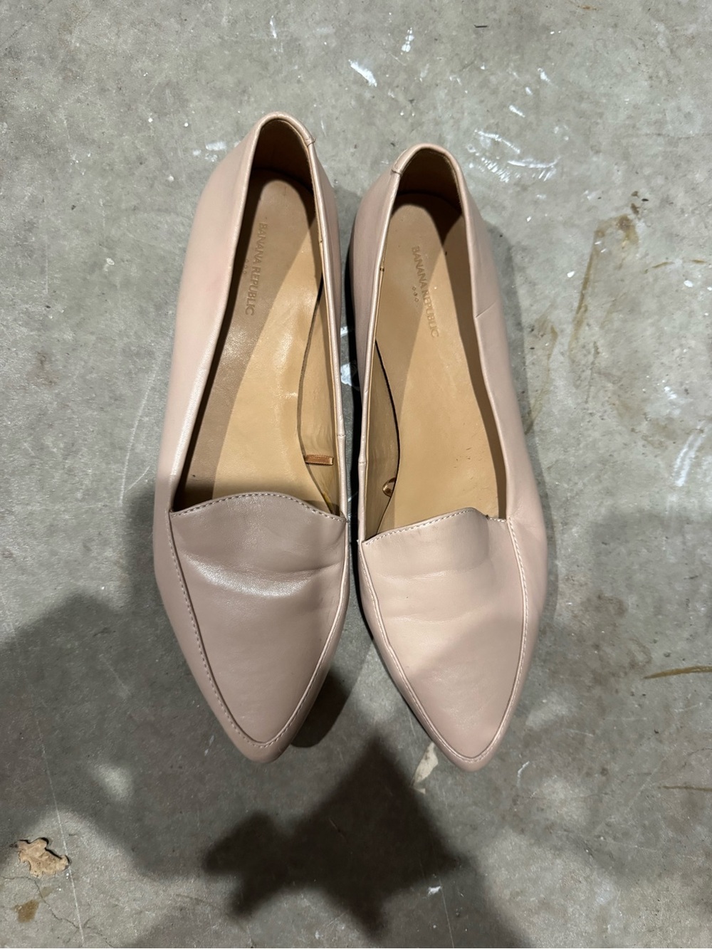EUC Banana Republic Women's Light Blush Pointed Leather Loafers